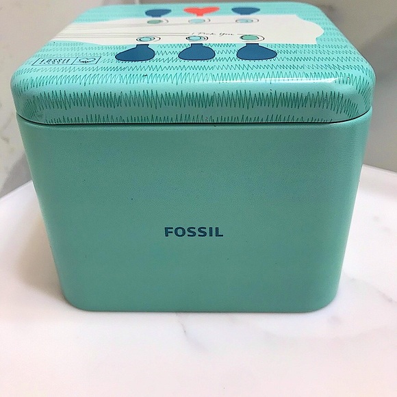 🆕🔥FOSSIL BEZEL BAGUETTE STUNNING GORGEOUS(RILEY)STAINLESS STEEL QUARTZ WATCH!! - Picture 7 of 15